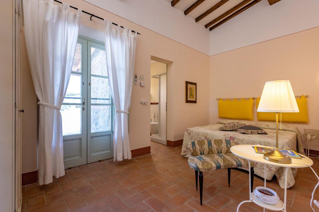 Agriturismo I Savelli Castiglione dʼOrcia Esterno foto